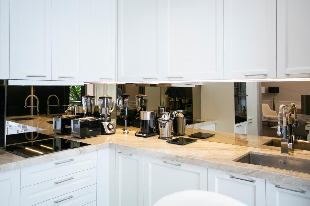Apartamento A True Touch Of Luxury Belgrado Exterior foto